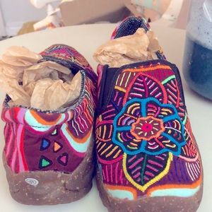 FLASH PRICE Handmade Tribal Mola  Shoe 8.5-9.